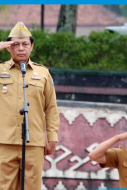 Menyaring Amanat di Balik Absennya Sang Bupati: Refleksi 2025 di Lapangan Korpri