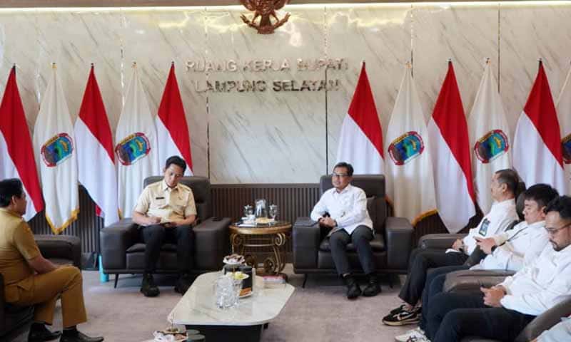 Bupati Lampung Selatan, Radityo Egi Pratama menerima audiensi BPKP Lampung | Foto: Ist.